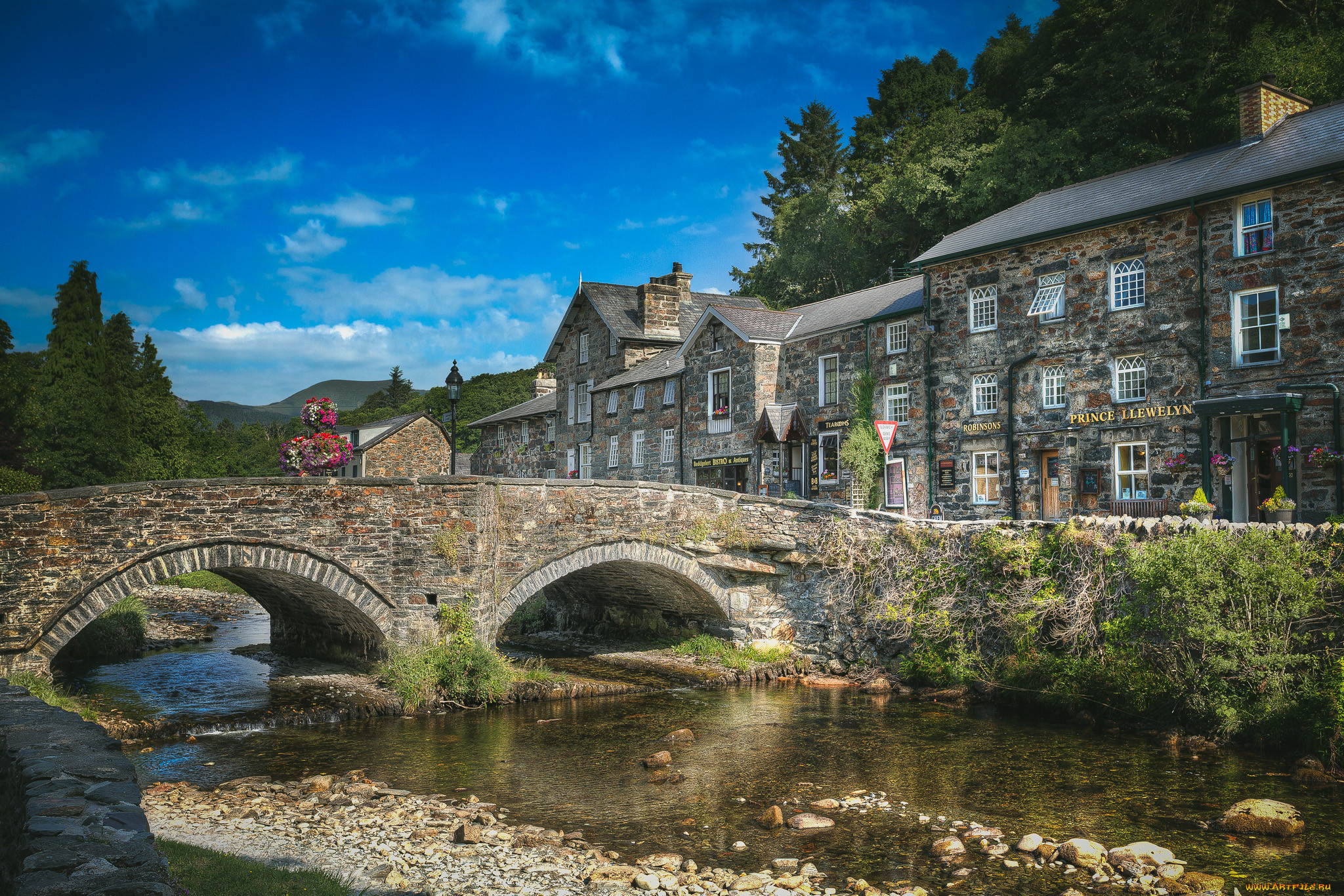 beddgelert,  snowdonia,  wales,  united kingdom, , - , , , , , , , united, kingdom, river, glaslyn, , wales, snowdonia